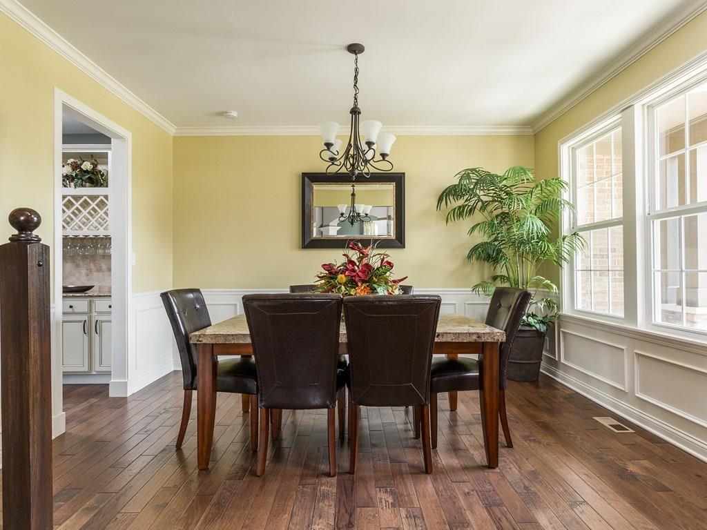 3880 Pelham Road Carmel, IN 46074 - Photo 4 of 24 Gallery Image 4