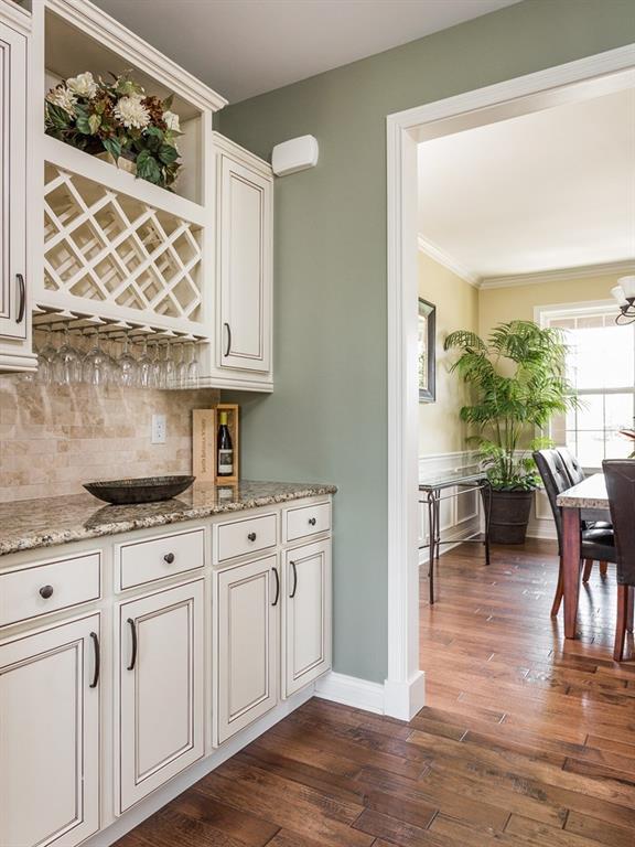 3880 Pelham Road Carmel, IN 46074 - Photo 5 of 24 Gallery Image 5