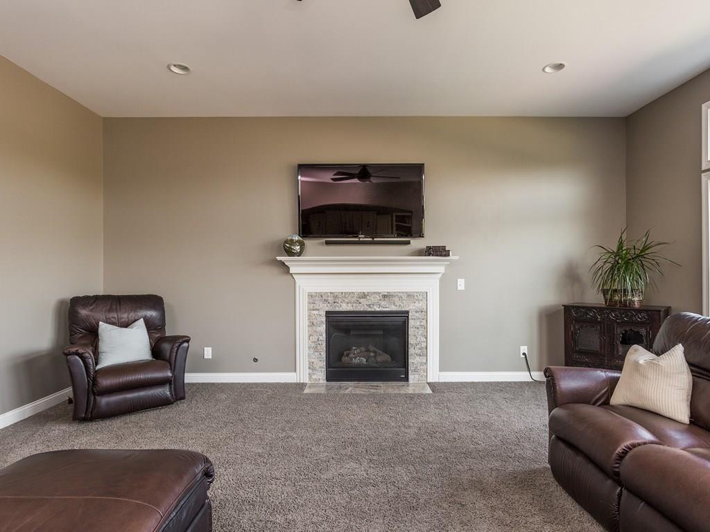 3880 Pelham Road Carmel, IN 46074 - Photo 8 of 24 Gallery Image 8