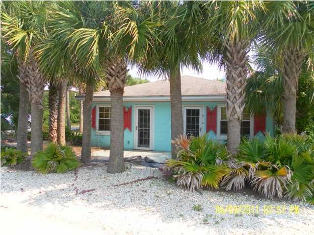 43 Miami Street Destin, FL 32550 - Photo 1 of 12 a view of a house with a patio