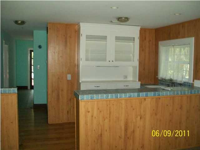 43 Miami Street Destin, FL 32550 - Photo 4 of 12 a view of wooden door