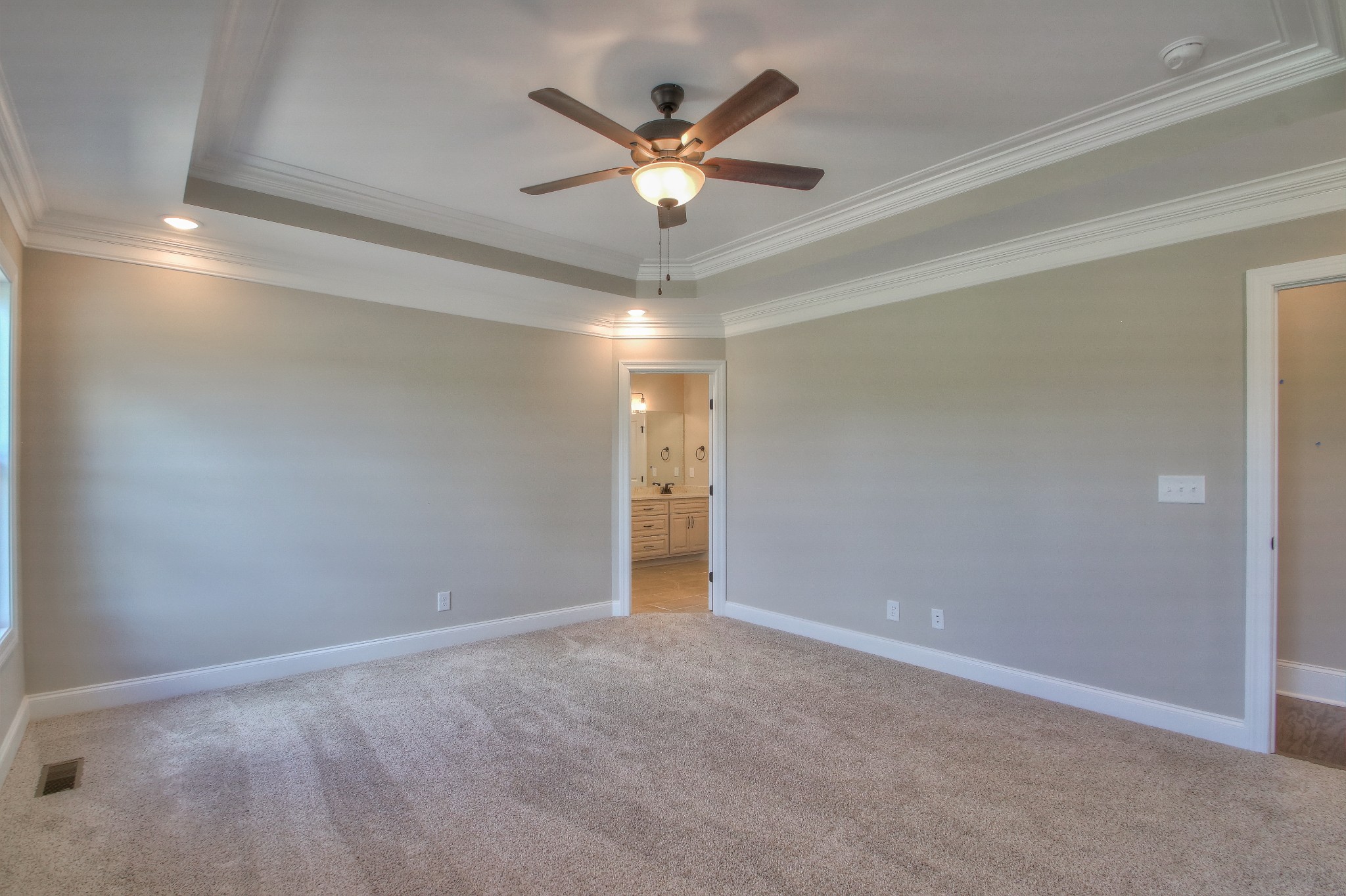 437 Burford Road Lebanon, TN 37087 - Photo 24 of 43 a view of an empty room