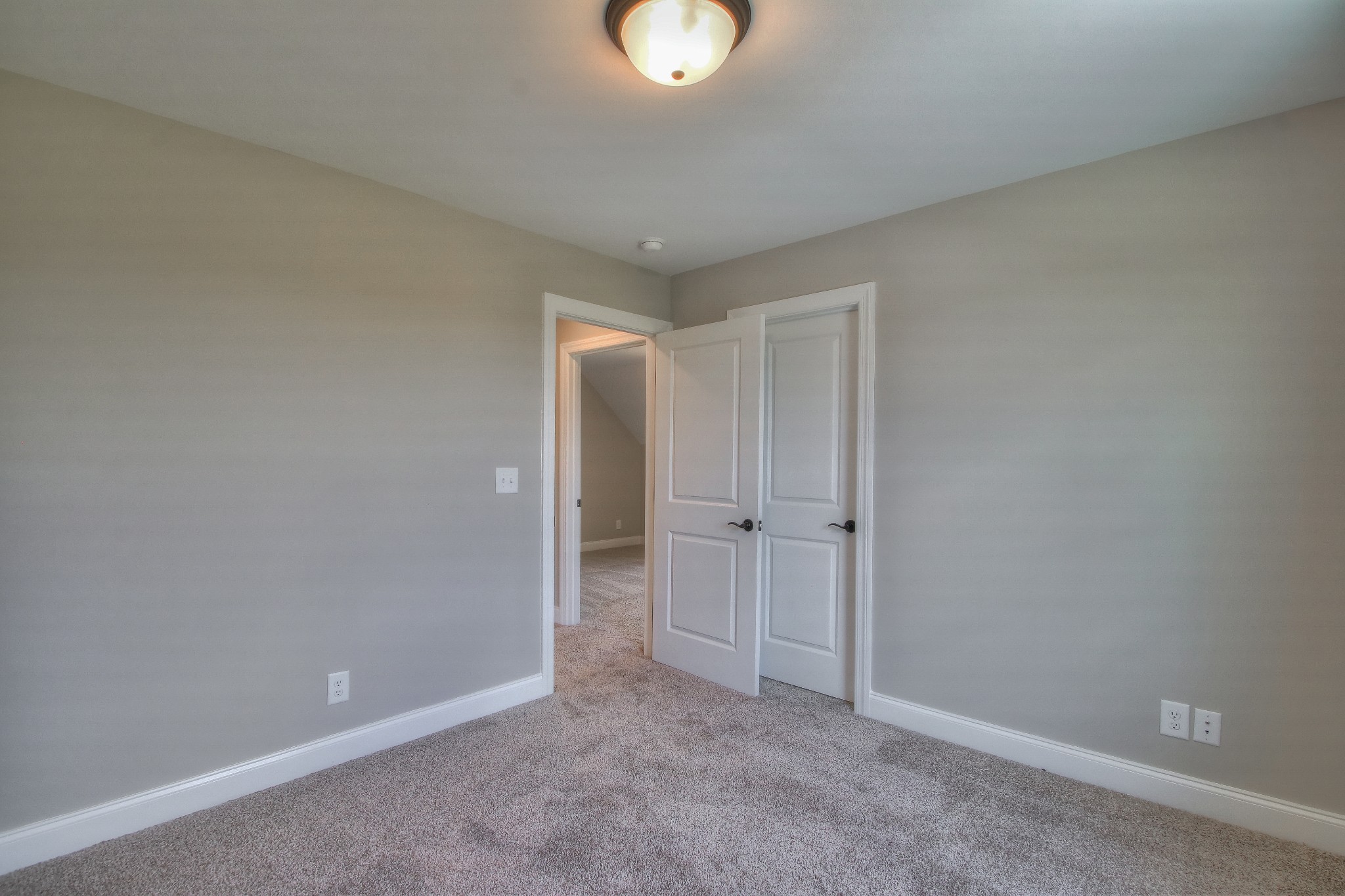 437 Burford Road Lebanon, TN 37087 - Photo 35 of 43 a view of an empty room