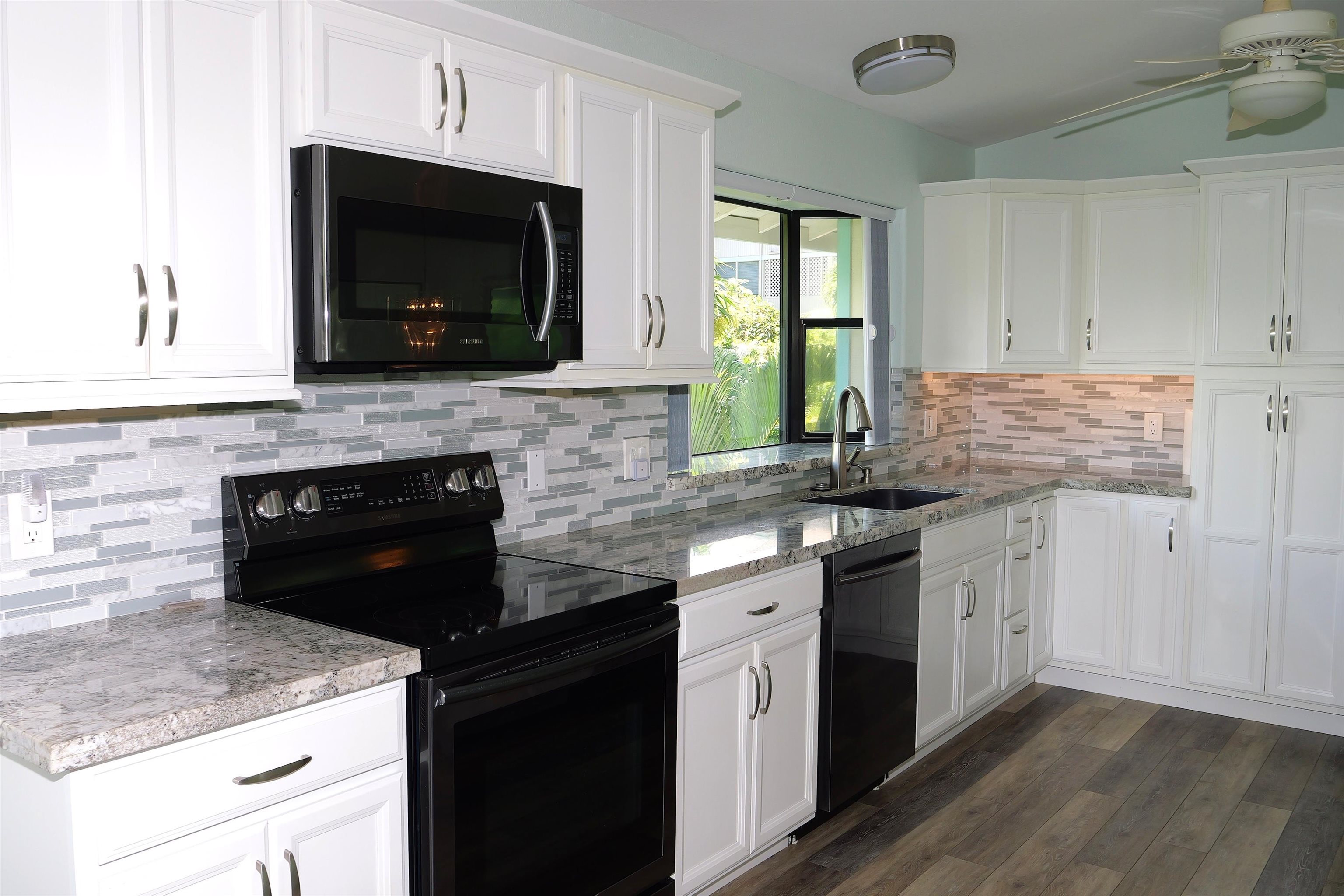 239 Keonekai Road Kihei, HI 96753 - Photo 6 of 32