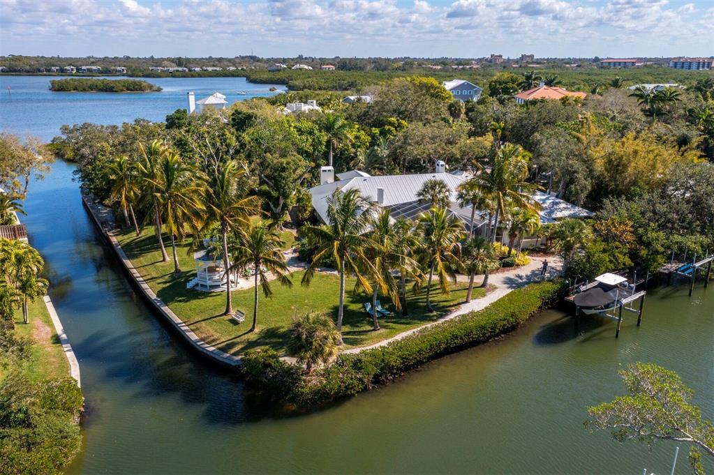5349 Hidden Harbor Road Sarasota, FL 34242 - Photo 1 of 1 Gallery Image 1