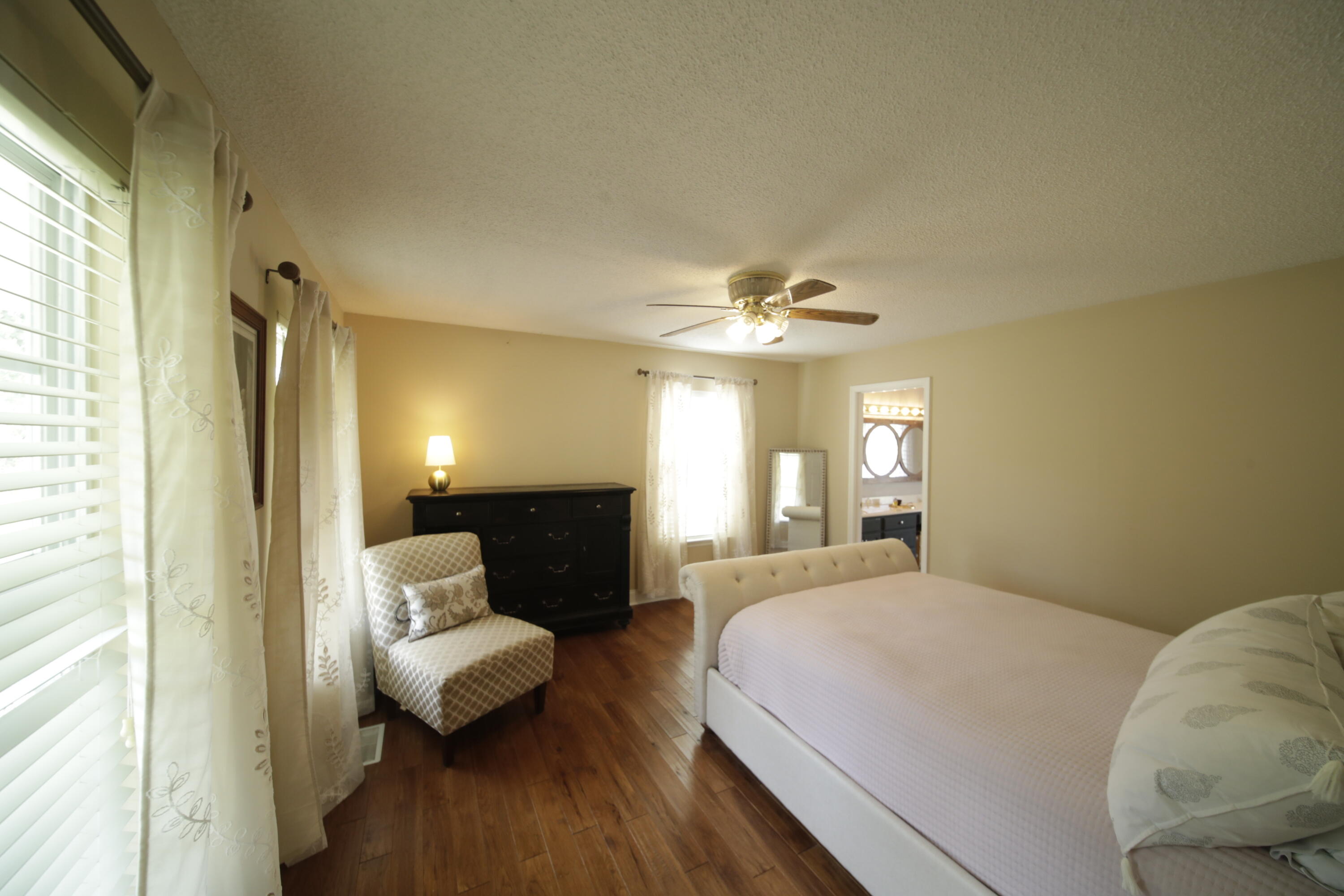 1370 Old Highway 27 Rock Spring, GA 30739 - Photo 13 of 17 _B8I8953