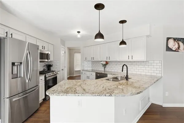 $455,000 | 1007 Fieldstone Drive, Canonsburg, PA 15317