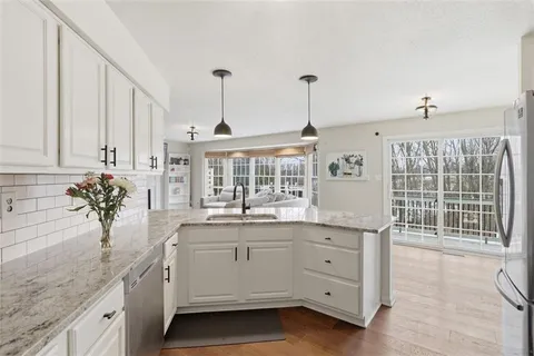$455,000 | 1007 Fieldstone Drive, Canonsburg, PA 15317