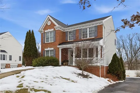 $455,000 | 1007 Fieldstone Drive, Canonsburg, PA 15317