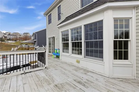 $455,000 | 1007 Fieldstone Drive, Canonsburg, PA 15317