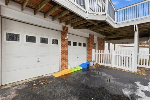 $455,000 | 1007 Fieldstone Drive, Canonsburg, PA 15317