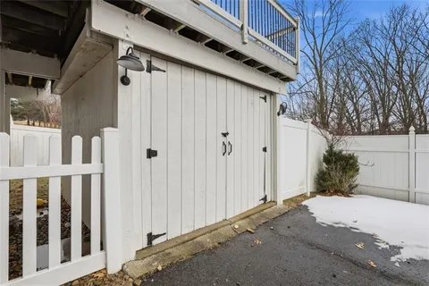 $455,000 | 1007 Fieldstone Drive, Canonsburg, PA 15317