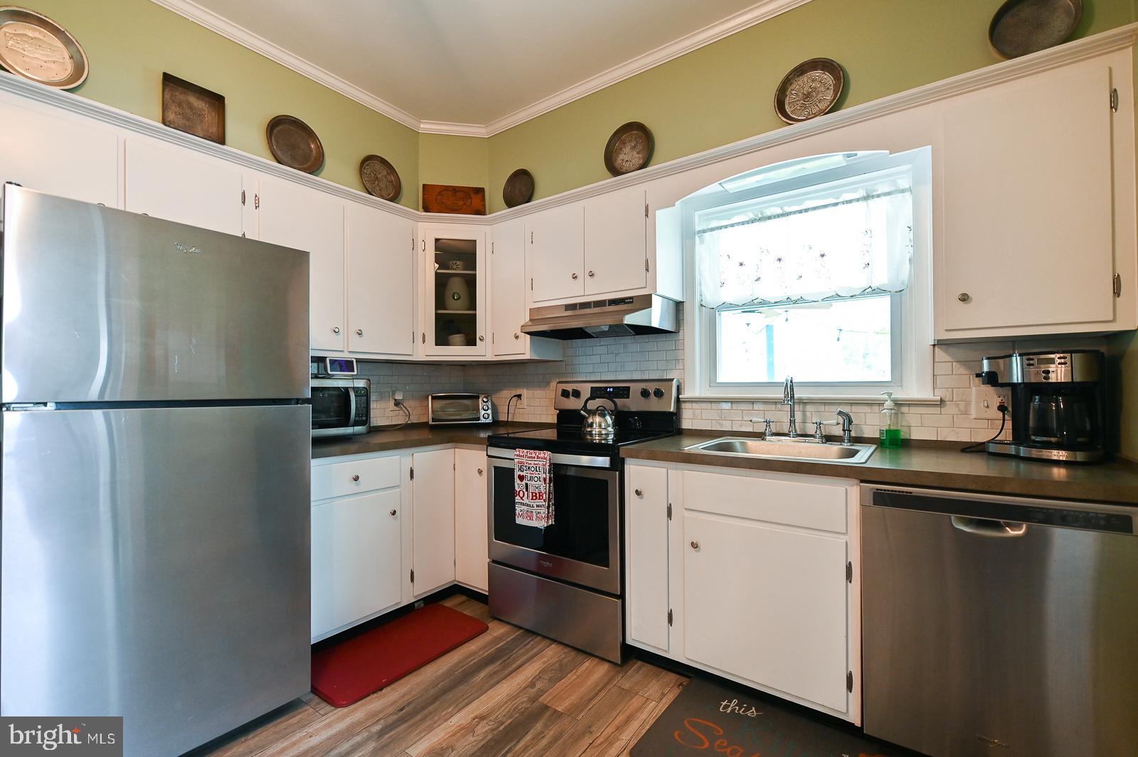 273 Chestnut Street Spring City, PA 19475 - Photo 14 of 55 Kitchen has New Appliances & New Flooring