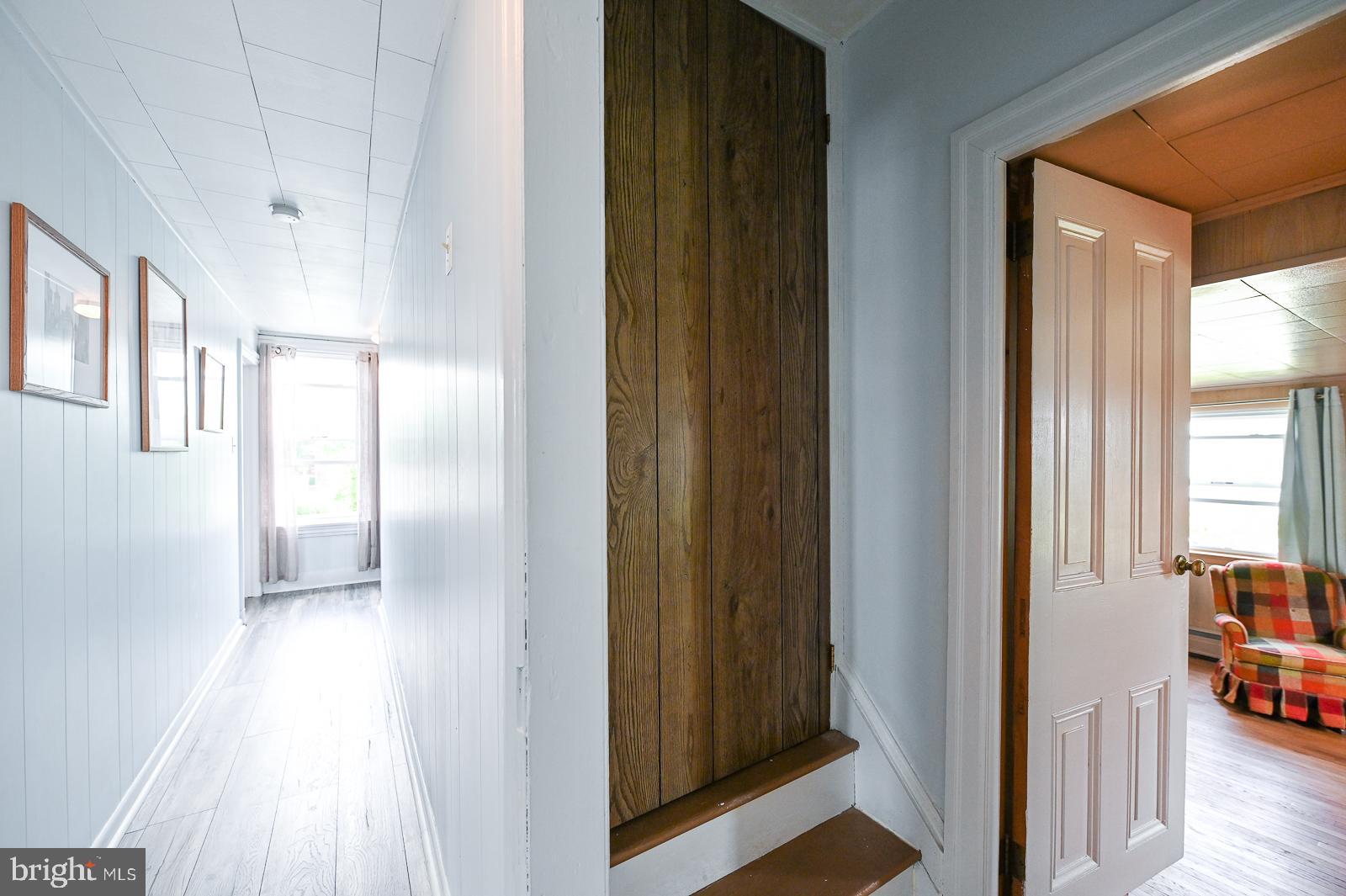 273 Chestnut Street Spring City, PA 19475 - Photo 40 of 55 Updated Hall Flooring