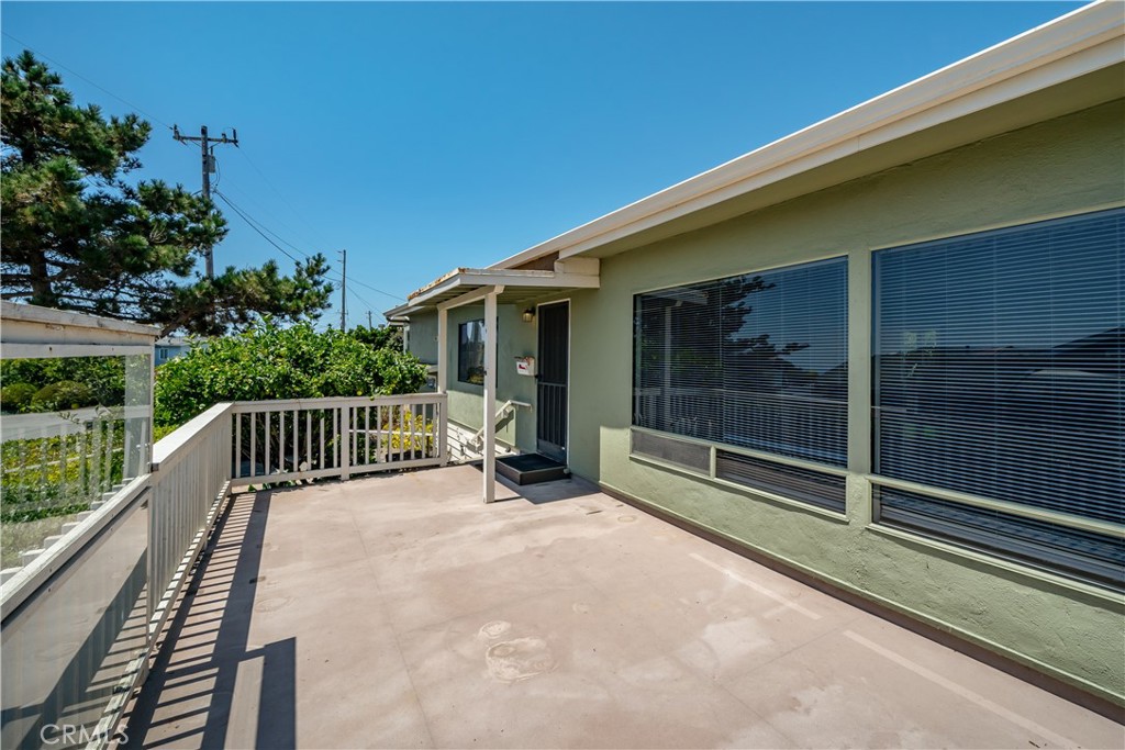 2275 Cass Avenue Cayucos, CA 93430 - Photo 18 of 60 front deck and main entrance