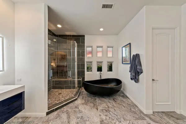 $2,240,000 | 30330 VÃa Maria Elena, Bonsall, CA 92003