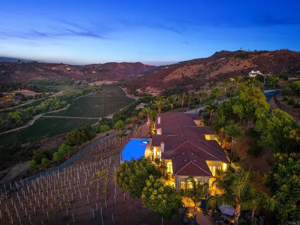 $2,240,000 | 30330 VÃa Maria Elena, Bonsall, CA 92003