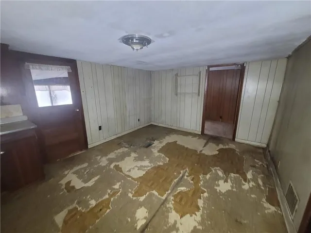 a view of empty room