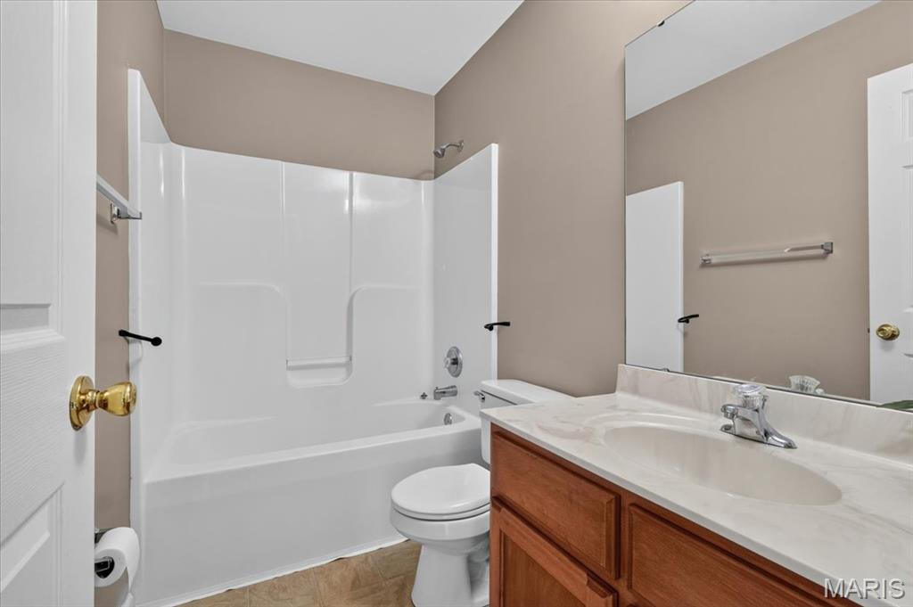 234 Romaine Spring View Fenton, MO 63026 - Photo 27 of 53