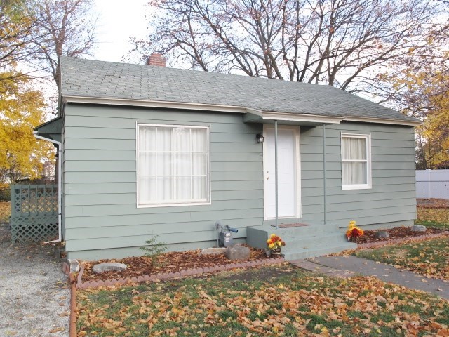 2810 North Locust Road Spokane, WA 99206 - Photo 1 of 20