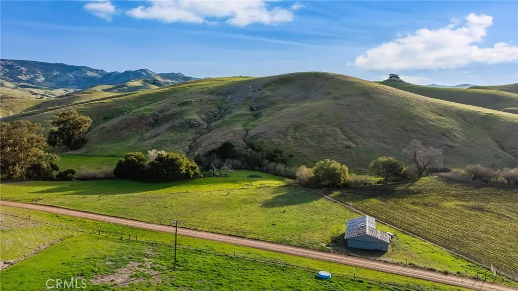 0 North Green Valley Road Cambria, CA 93428 - Photo 4 of 25 a view of a field with an ocean