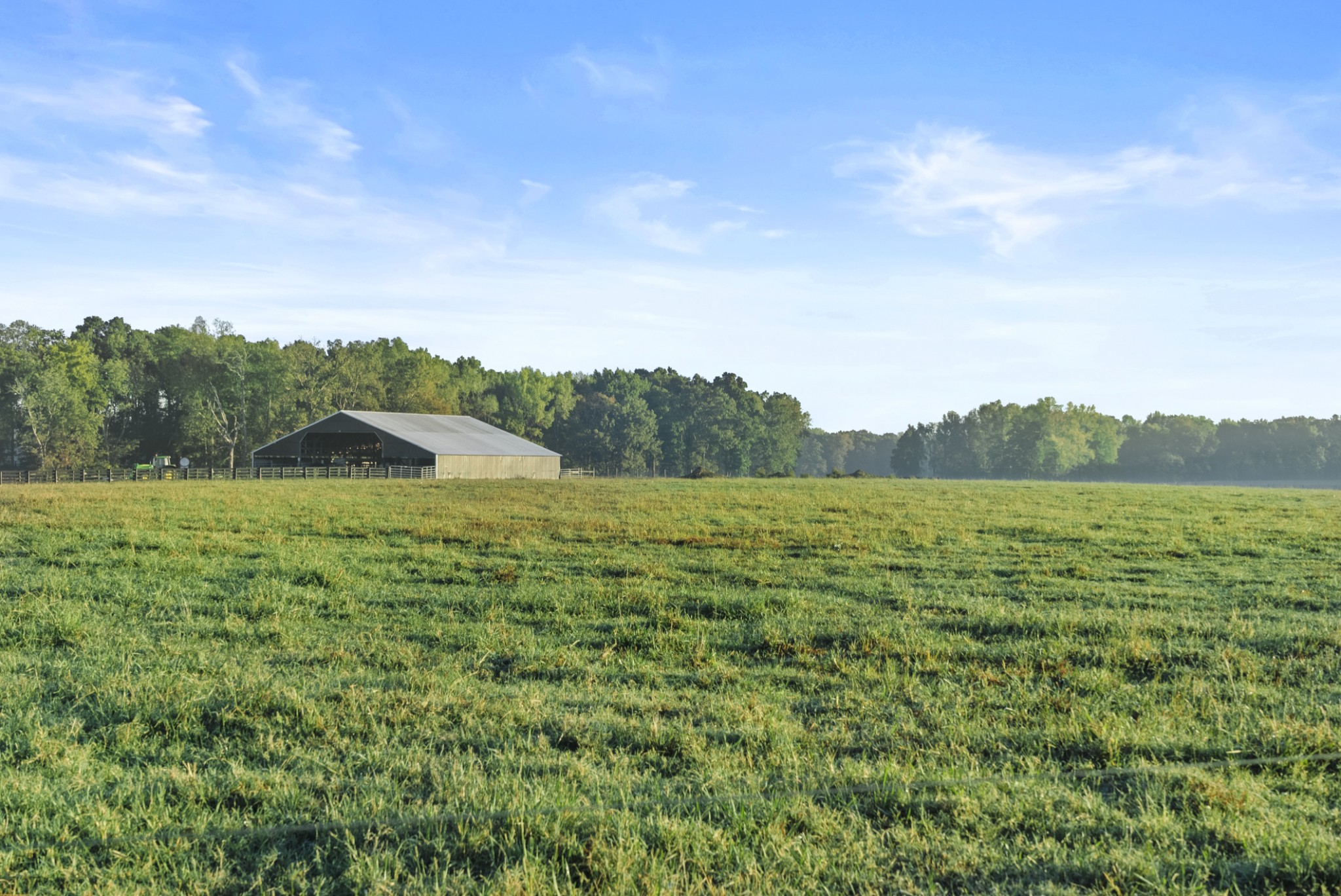 555 Williams Road Clarksville, TN 37043 - Photo 16 of 52 a view of a lake from a yard