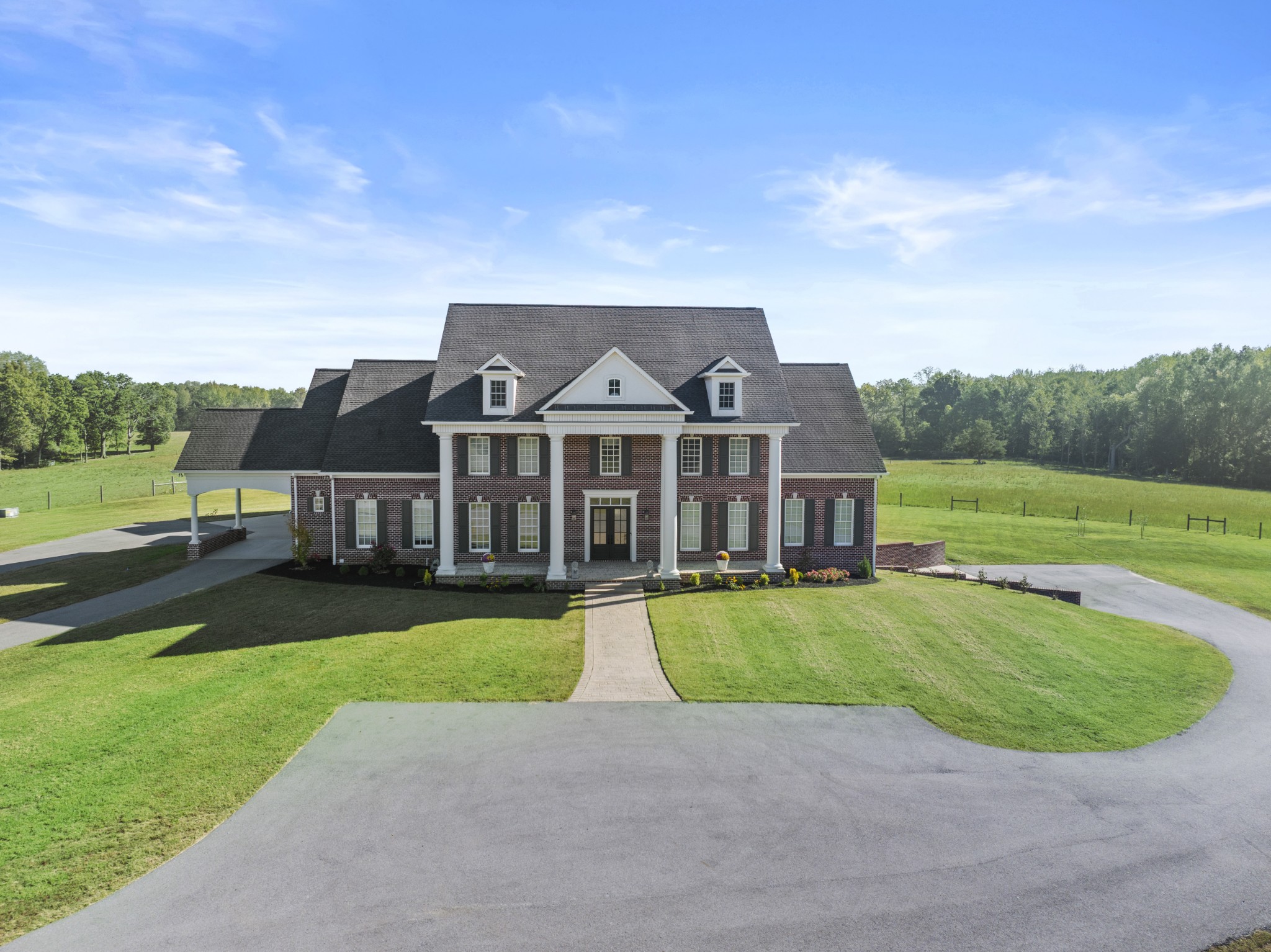 555 Williams Road Clarksville, TN 37043 - Photo 24 of 52 a front view of house with yard and green space