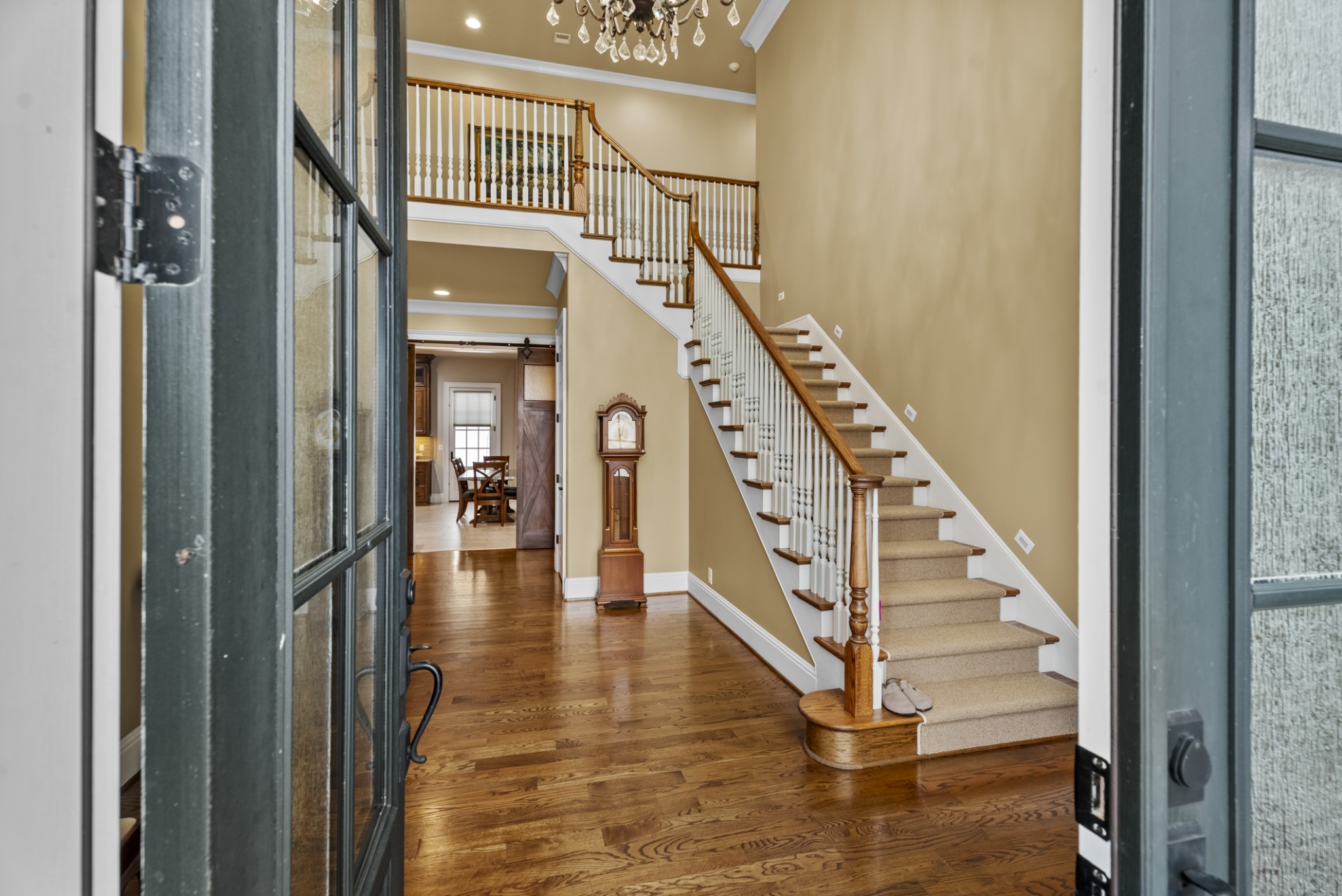 555 Williams Road Clarksville, TN 37043 - Photo 43 of 52 a view of entryway and hall with wooden floor