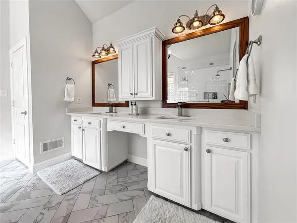 $779,997 | 4206 Pinecreek Drive, Rowlett, TX 75088