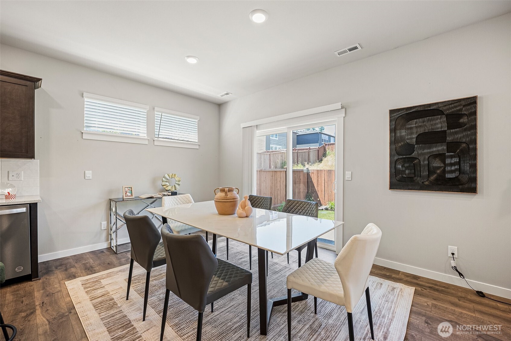 6070 Waverly Road Southwest Port Orchard, WA 98367 - Photo 11 of 34 Gallery Image 11