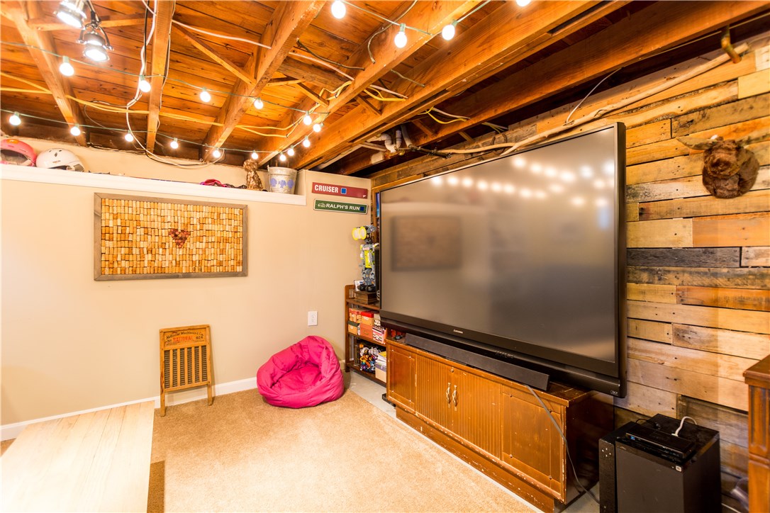 81 Beach Road Bristol, RI 02809 - Photo 36 of 39 Gallery Image 36