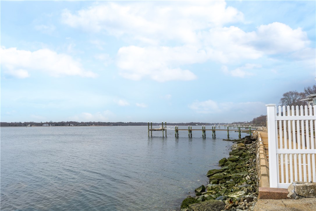 81 Beach Road Bristol, RI 02809 - Photo 39 of 39 Gallery Image 39