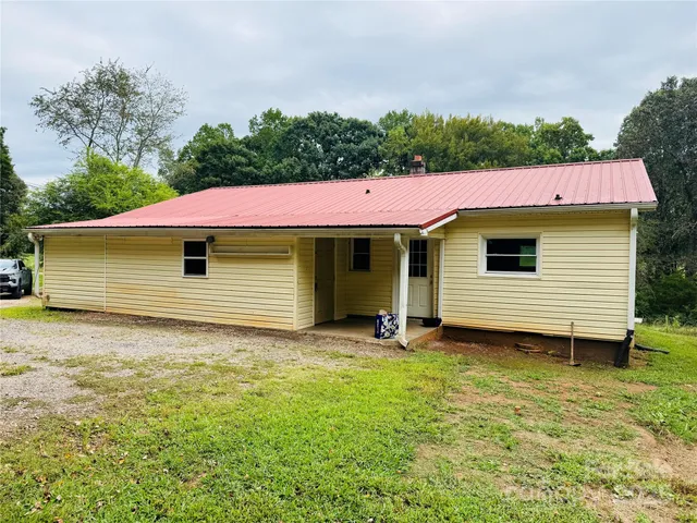 $295,000 | 126 Penguin Lane, Statesville, NC 28625