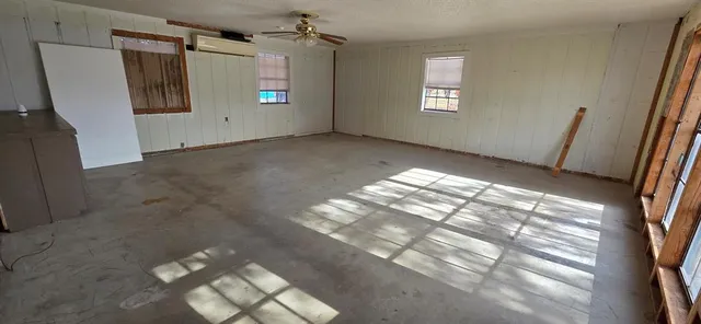 $315,000 | 128 Estate W Road, Sherman, TX 75092