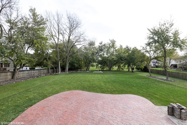 1877 Orchard Road Wheaton, IL 60189 - Photo 22 of 22