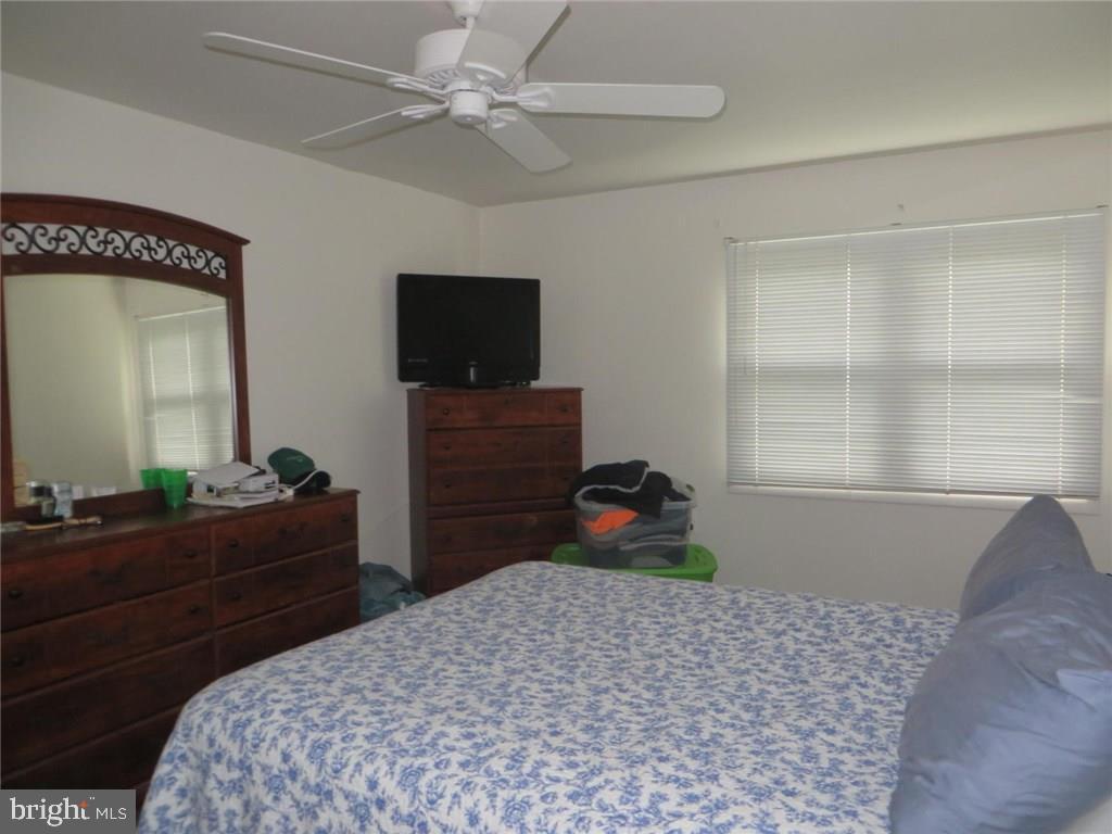 42 Phillips Road Brick, NJ 08724 - Photo 7 of 11