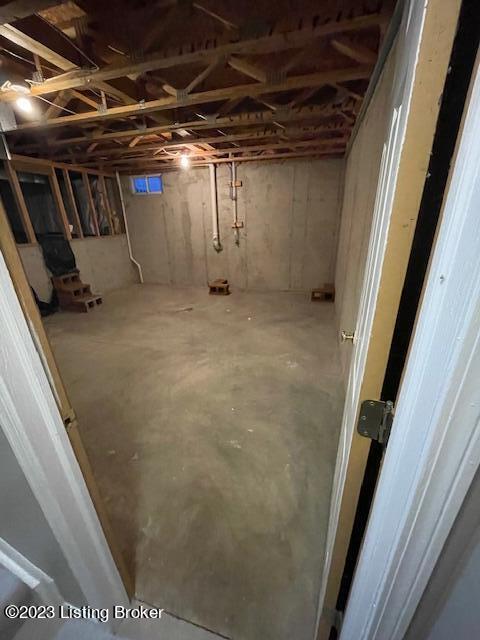 14227 Academy Ridge Boulevard Louisville, KY 40245 - Photo 24 of 24 IMG_5127