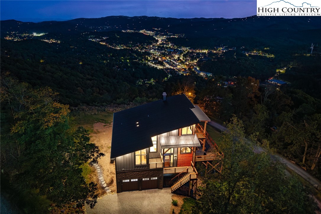 1180 Pinnacle Drive Boone, NC 28607 - Photo 5 of 50 a view of a balcony