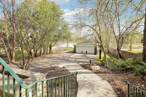 $3,995,000 | 2612 Crosby Road, Wayzata, MN 55391
