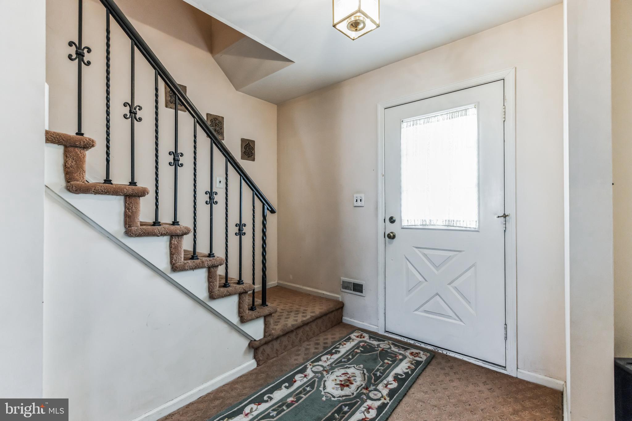 8 Evans Road Marlton, NJ 08053 - Photo 3 of 22