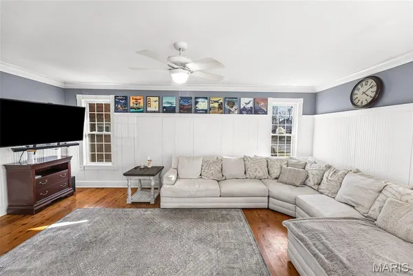 $365,000 | 232 South 9th Street, Wood River, IL 62095