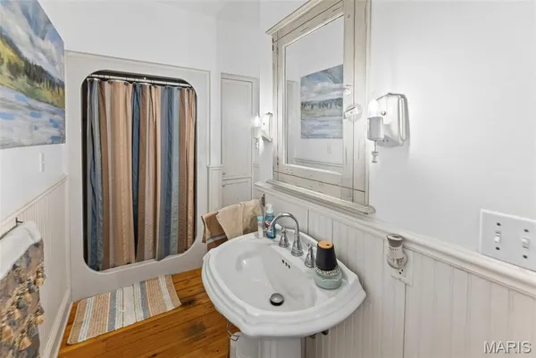 $365,000 | 232 South 9th Street, Wood River, IL 62095