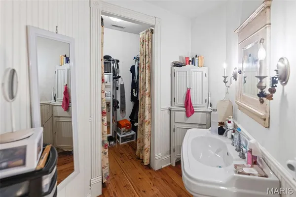 $365,000 | 232 South 9th Street, Wood River, IL 62095