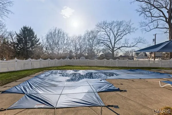 $365,000 | 232 South 9th Street, Wood River, IL 62095