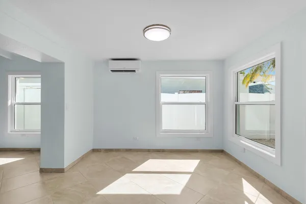 $1,495,000 | 251 Azalea Street, Tavernier, FL 33070