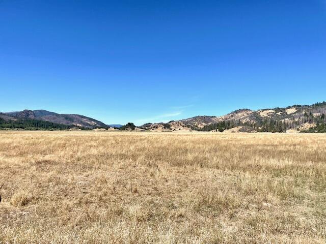 10001 Ruth-zenia Road Zenia, CA 95595 - Photo 11 of 39