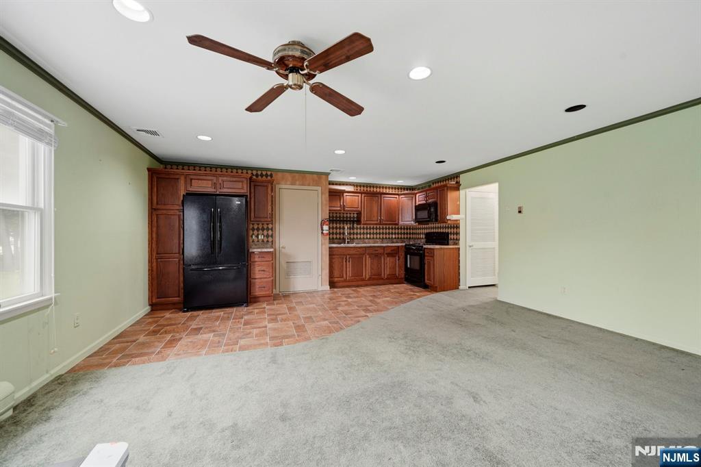 433 Tappan Road Northvale, NJ 07647 - Photo 27 of 39