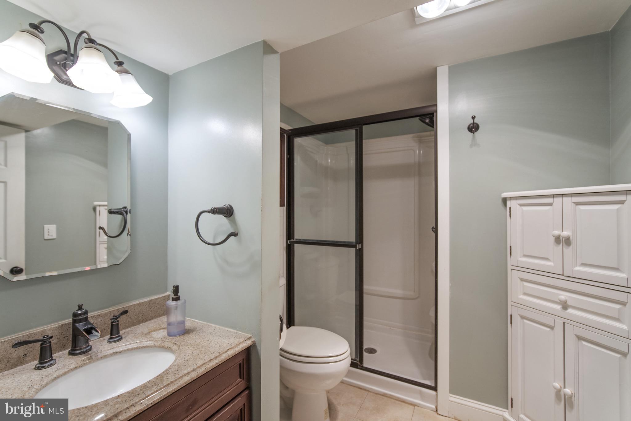 698 West Maple Road Linthicum Heights, MD 21090 - Photo 15 of 24