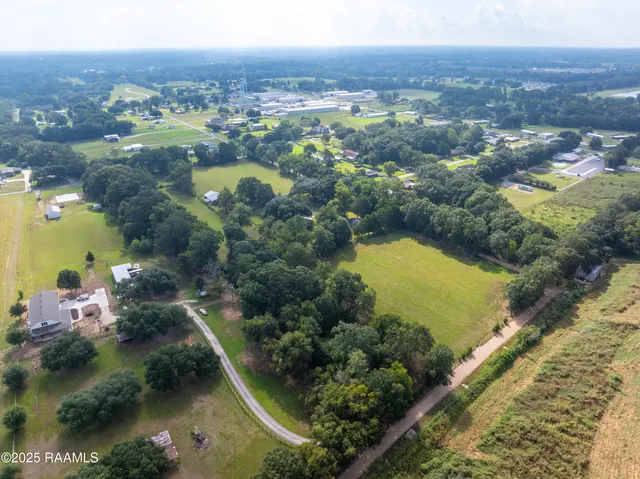 $815,000 | 200 West Musique Road, Carencro, LA 70520