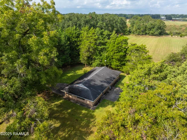 $815,000 | 200 West Musique Road, Carencro, LA 70520